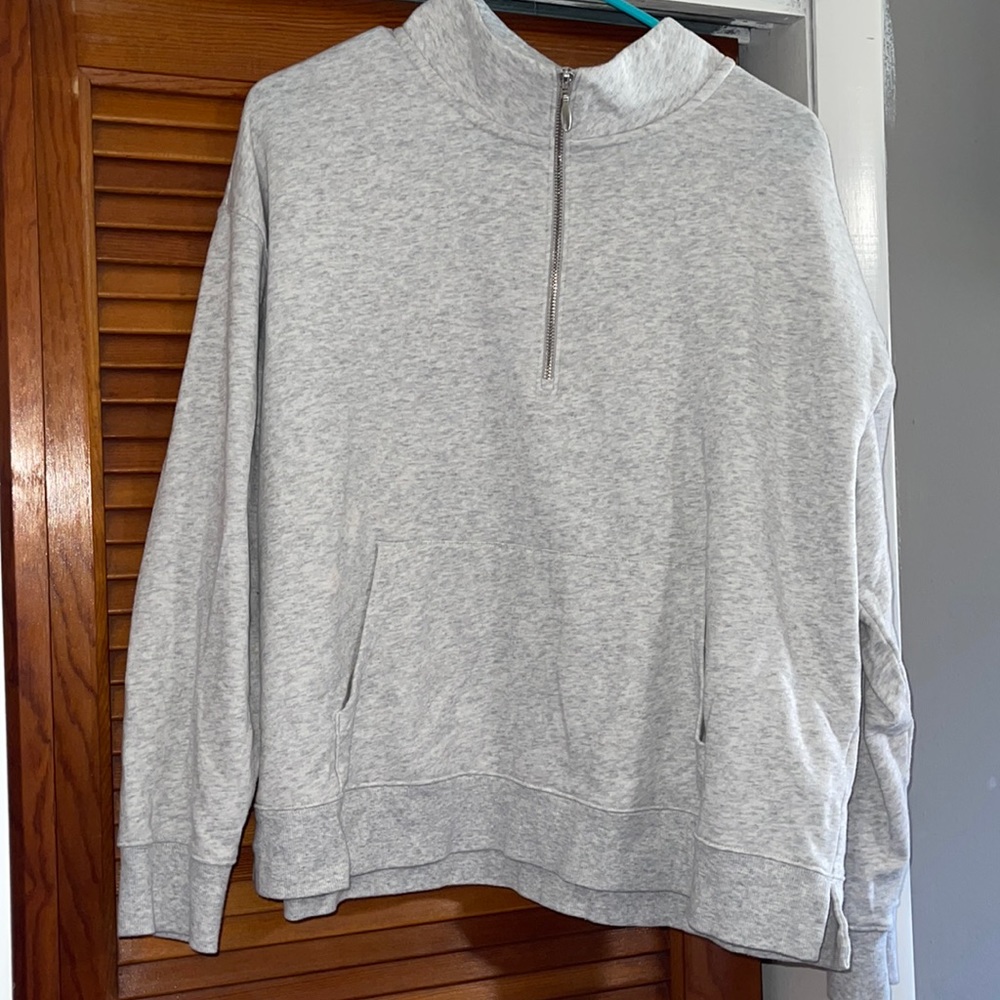 Crew neck